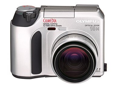 Цифровая камера OLYMPUS C-700